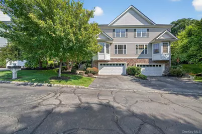 8 Green Court, Middletown, NY 10940 - Photo 1
