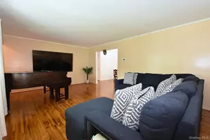 15 Center Ave, Bay Shore, NY 11706 - Photo 6