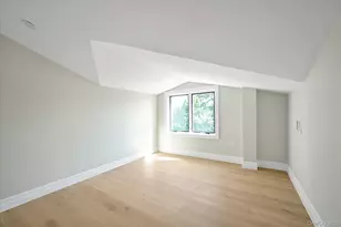 176-12 Kildare Rd, Jamaica, NY 11432 - Photo 28