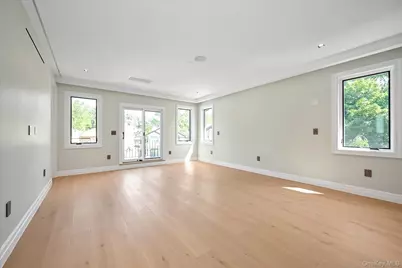 176-12 Kildare Road, Jamaica, NY 11432 - Photo 18