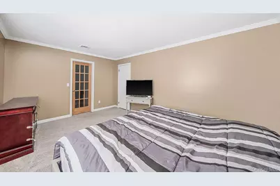 26 Beech Street, Central Islip, NY 11722 - Photo 10