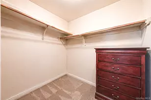 26 Beech St, Central Islip, NY 11722 - Photo 12