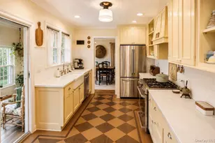 158 Wilson Ave, Westbury, NY 11590 - Photo 12