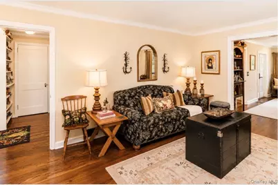 158 Wilson Avenue, Westbury, NY 11590 - Photo 6