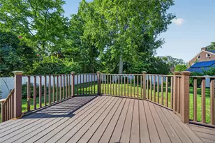 78 Sugar Maple Dr, Roslyn, NY 11576 - Photo 32