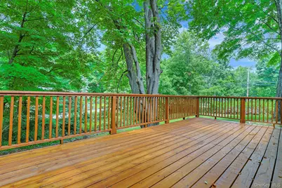 252 Watch Hill Road, Cortlandt Manor, NY 10567 - Photo 12