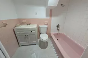29-44 Bayswater Ave, Far Rockaway, NY 11691 - Photo 16