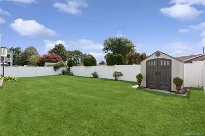 114 Miller Road, Hicksville, NY 11801 - Photo 36