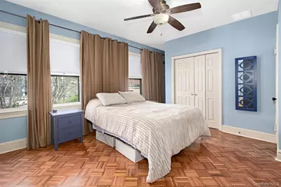 170 Trenchard Street, Yonkers, NY 10704 - Photo 20