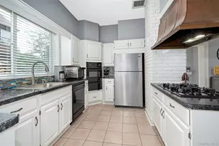 170 Trenchard St, Yonkers, NY 10704 - Photo 8
