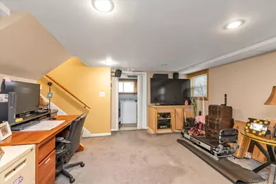 2631 Fox Road, Baldwin, NY 11510 - Photo 18