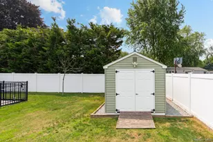 46 Andrea Ln, West Sayville, NY 11796 - Photo 14