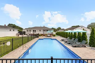 46 Andrea Ln, West Sayville, NY 11796 - Photo 8