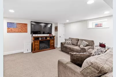 46 Andrea Lane, West Sayville, NY 11796 - Photo 34