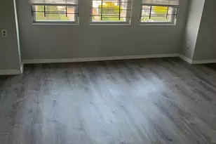 93-24 207th St, Queens Village, NY 11428 - Photo 6