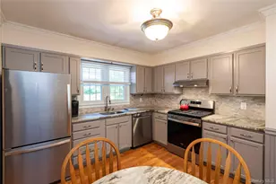 24 S Gate Dr, Poughkeepsie, NY 12601 - Photo 14