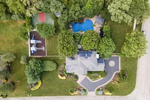6 Arborvitae Ln, Miller Place, NY 11764 - Photo 8