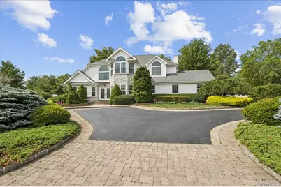 6 Arborvitae Lane, Miller Place, NY 11764 - Photo 4