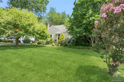 21 Circle Drive, Glen Cove, NY 11542 - Photo 1