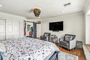 37 Soundview Dr, Shoreham, NY 11786 - Photo 22