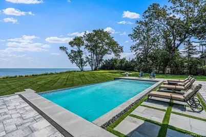 37 Soundview Drive, Shoreham, NY 11786 - Photo 4