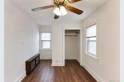 27 Avondale Street, Valley Stream, NY 11581 - Photo 18