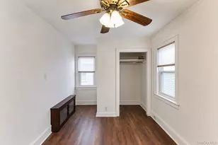 27 Avondale St, Valley Stream, NY 11581 - Photo 18