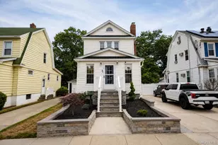 27 Avondale St, Valley Stream, NY 11581 - Photo 1