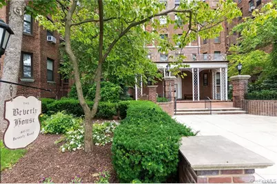 84-51 Beverly Road #6R, Kew Gardens, NY 11415 - Photo 1