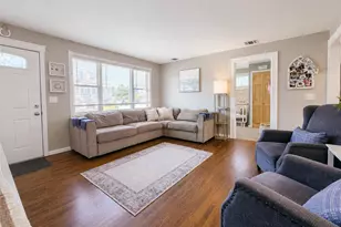 8 Harrison St, Patchogue, NY 11772 - Photo 18