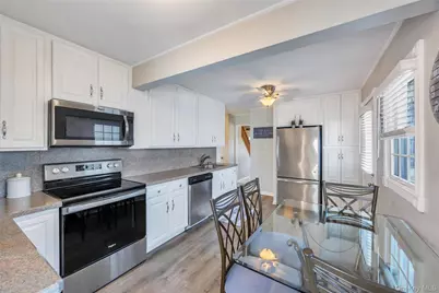 42 Crescent Street, Hicksville, NY 11801 - Photo 2