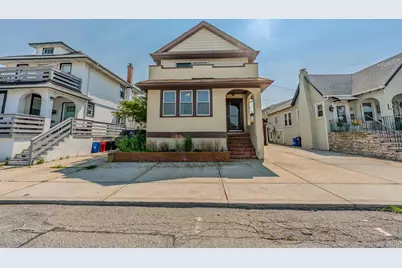 124 Roosevelt Boulevard, Long Beach, NY 11561 - Photo 2