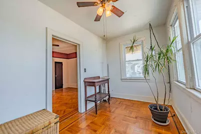 124 Roosevelt Boulevard, Long Beach, NY 11561 - Photo 10