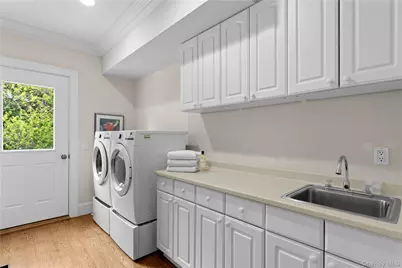 42 Jessup Lane, Westhampton Beach, NY 11978 - Photo 14