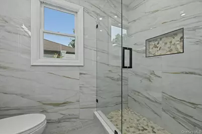 616 Harless Place, West Hempstead, NY 11552 - Photo 16