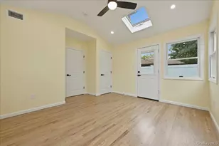 616 Harless Pl, West Hempstead, NY 11552 - Photo 14