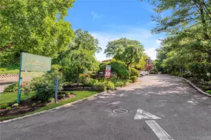 32 Pearsall Ave, Glen Cove, NY 11542 - Photo 14