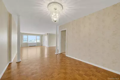 1200 Midland Avenue #9E, Bronxville, NY 10708 - Photo 4