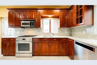 160-31 9th Avenue, Whitestone, NY 11357 - Photo 12