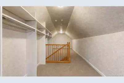 160-31 9th Avenue, Whitestone, NY 11357 - Photo 32
