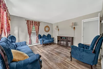 206 Lafayette Avenue, Cortlandt Manor, NY 10567 - Photo 14