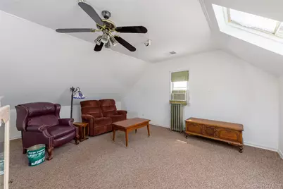 270 Bedell Terrace, West Hempstead, NY 11552 - Photo 20