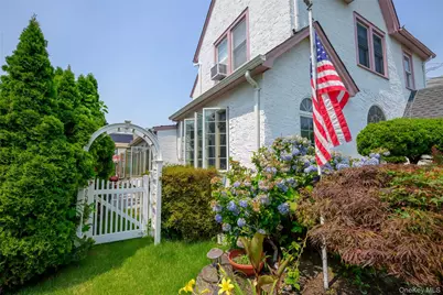 270 Bedell Terrace, West Hempstead, NY 11552 - Photo 26