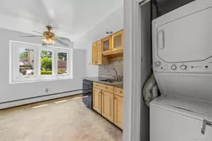 101 Eagle Bay Dr, Ossining, NY 10562 - Photo 12