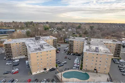 480 Halstead Avenue #5M, Harrison, NY 10528 - Photo 6