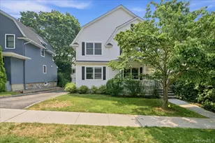 1219 Henry Ave, Mamaroneck, NY 10543 - Photo 2