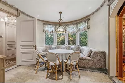 17 Sutton Place, Lawrence, NY 11559 - Photo 14