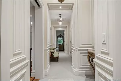 17 Sutton Place, Lawrence, NY 11559 - Photo 22