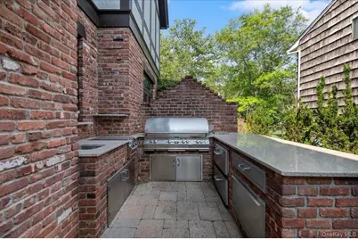 17 Sutton Place, Lawrence, NY 11559 - Photo 38