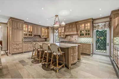 17 Sutton Place, Lawrence, NY 11559 - Photo 10